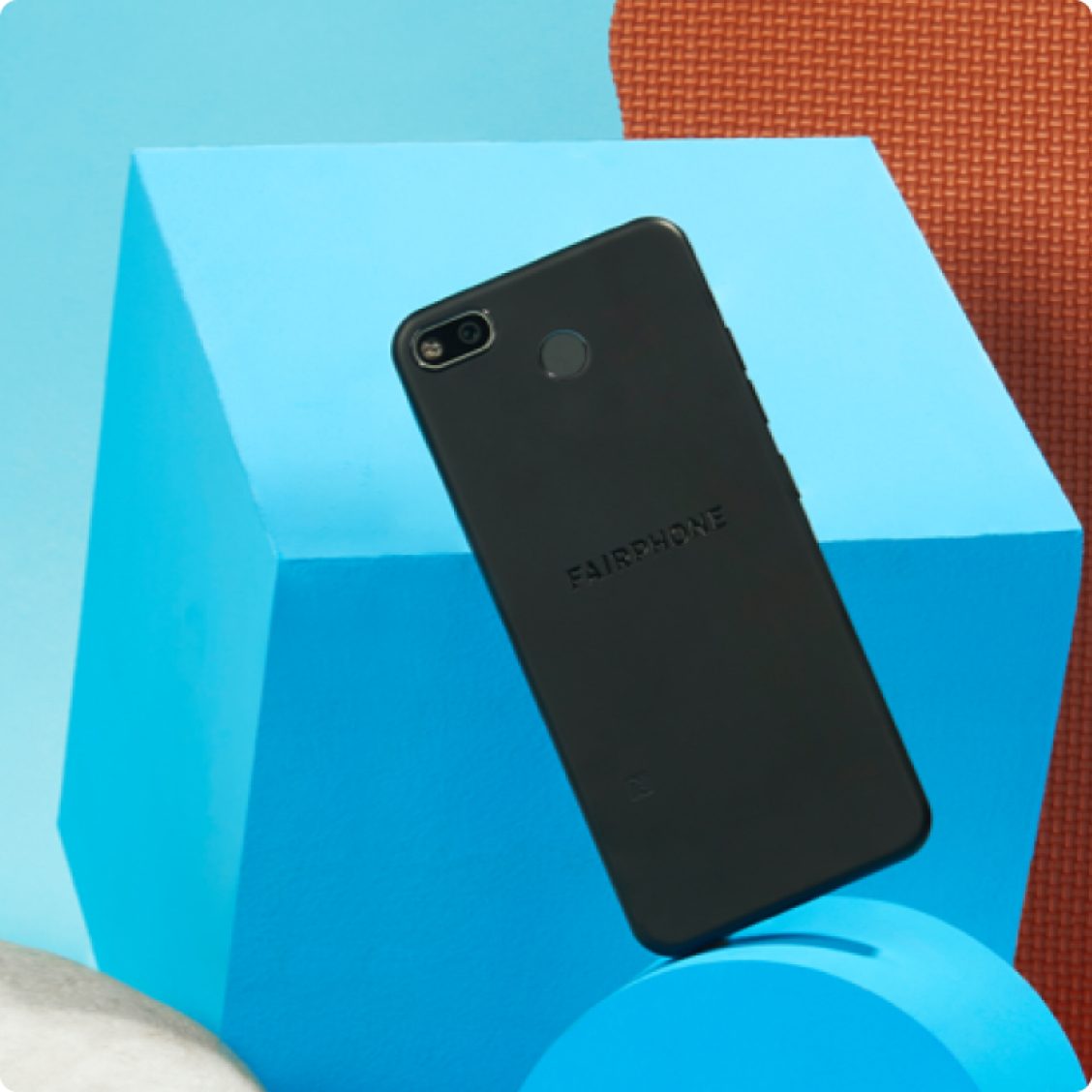 De zakelijke smartphone: 3 redenen om voor de Fairphone te kiezen
